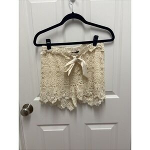 Forcynthia Beachwear Ivory Crochet Shorts - Size‎ Small